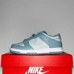 Nike Dunks